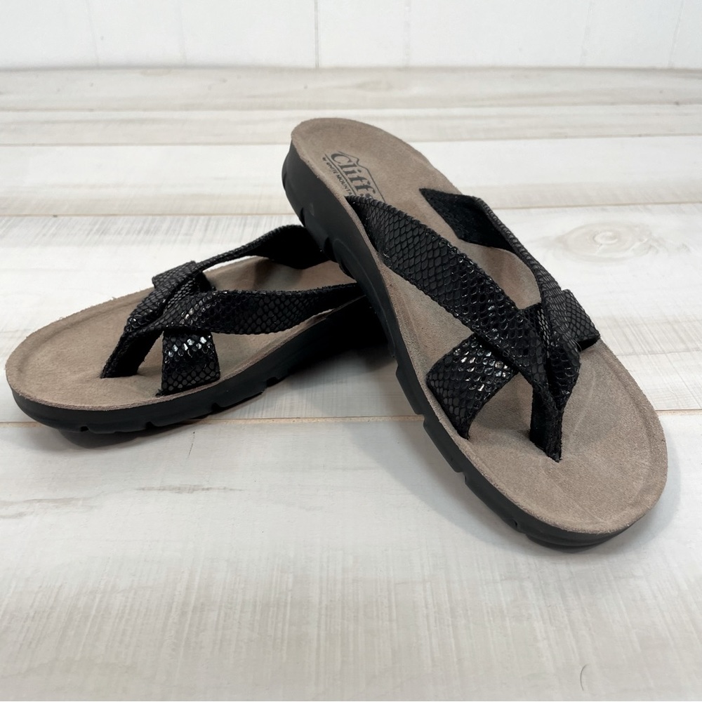 NWOB White Mountain Cliffs Black Cork Bed Manmade Sandals Sz 6 - Picture 2 of 9